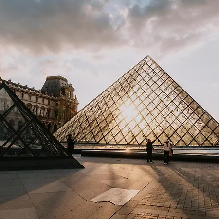 Grand De 2* Parigi